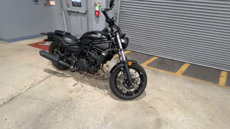 Used 2026 Kawasaki Eliminator Image 2