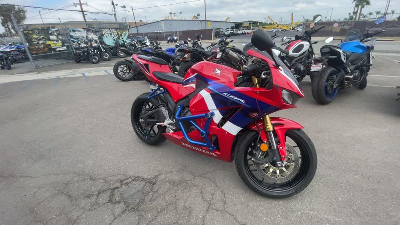 Used 2021 Honda CBR600RR Image 5