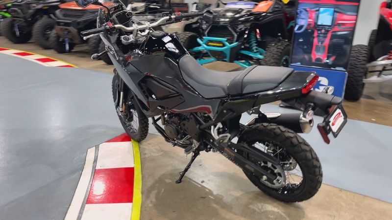 New 2026 Kawasaki KLE500 ABS Image 2