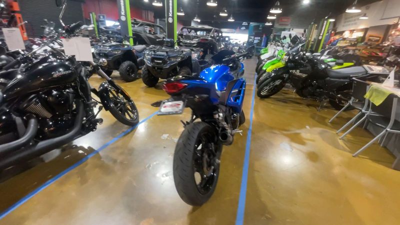 Used 2017 Kawasaki NINJA 300 Image 3