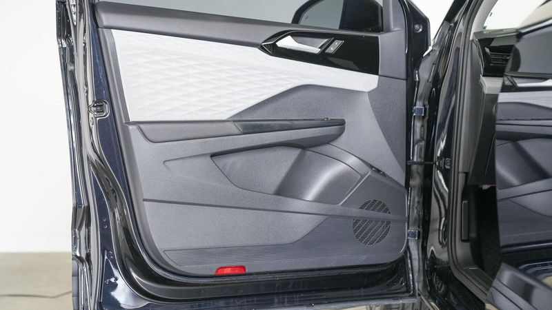 2022 Volkswagen Taos 1.5T SImage 20
