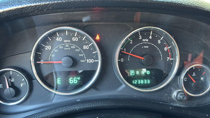 Used 2011 Jeep Wrangler JK SportImage 8