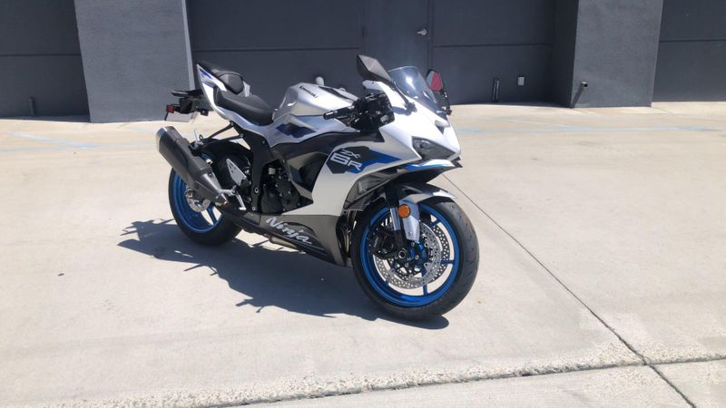 New 2027 Kawasaki NINJA ZX-6R Image 7