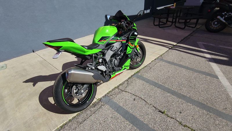 Used 2023 Kawasaki Ninja ZX-4RR KRT EDITION Image 3