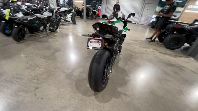 Used 2025 Ducati PANIGALE V4 TRICOLORE Image 7