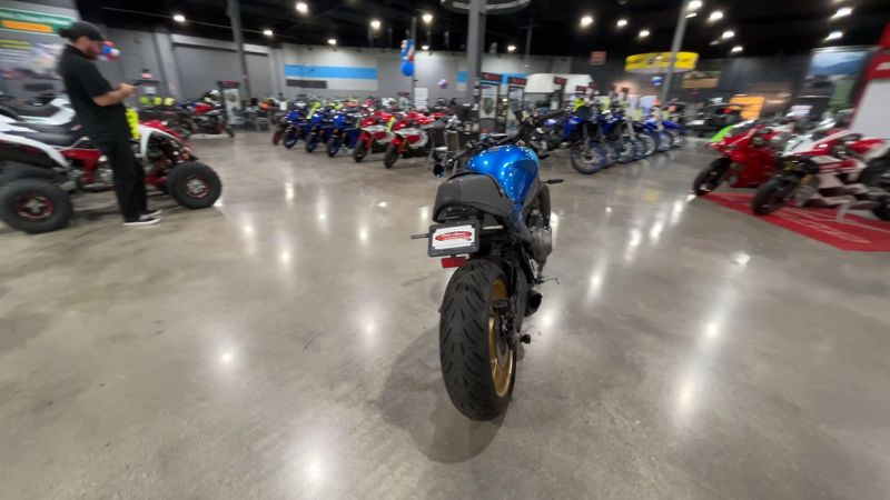 Used 2023 Yamaha XSR900 Image 8