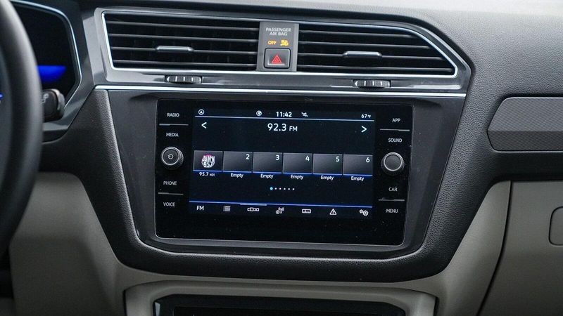 2023 Volkswagen Tiguan 2.0T SEImage 14