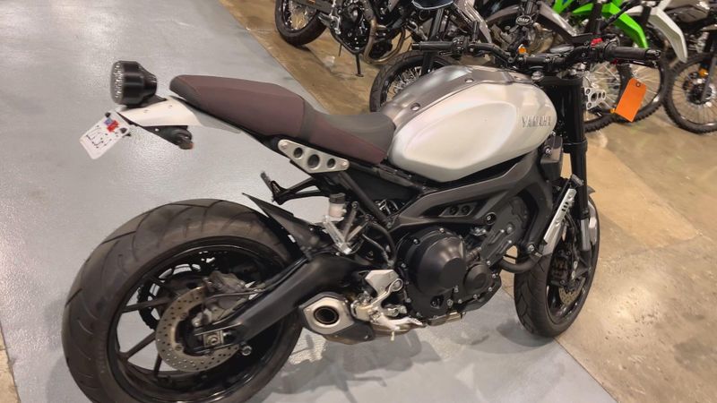 Used 2016 Yamaha XSR900 CA Image 4