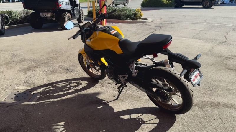 New 2026 Honda CB300R ABS Image 6