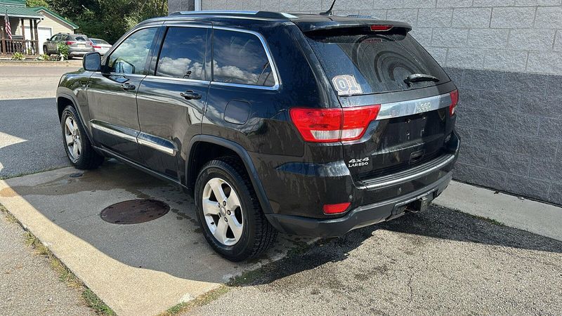 2012 Jeep Grand Cherokee LaredoImage 3