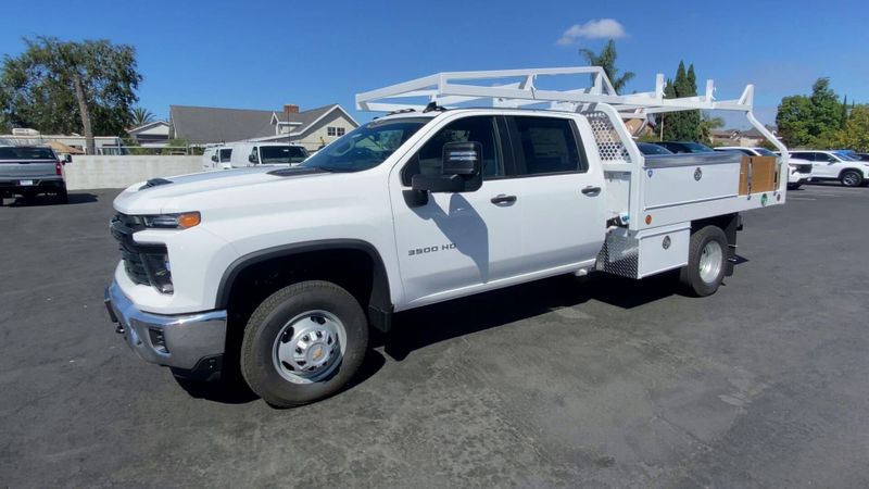 New 2025 Chevrolet Silverado 3500HD CC Work TruckImage 5