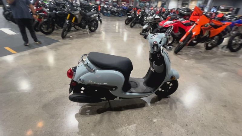 Used 2022 Honda Metropolitan Image 9