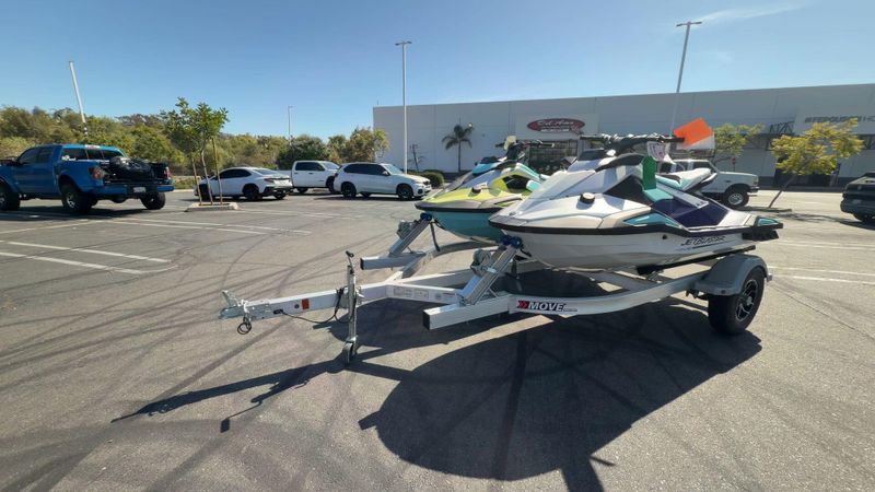 New 2023 Sea-Doo MOVE II AL Image 5