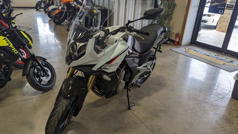 2023 CFMOTO 650 ADVentura CF6503US in a WHITE exterior color. Family PowerSports (877) 886-1997 familypowersports.com 