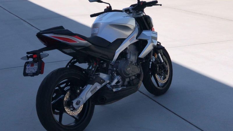 Used 2026 Aprilia TUONO 457 Image 4