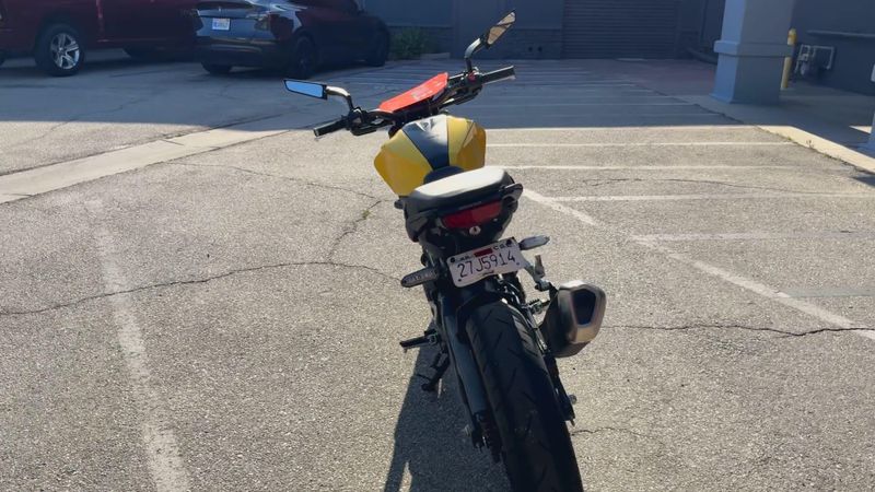 Used 2024 Honda CB300R ABS Image 3