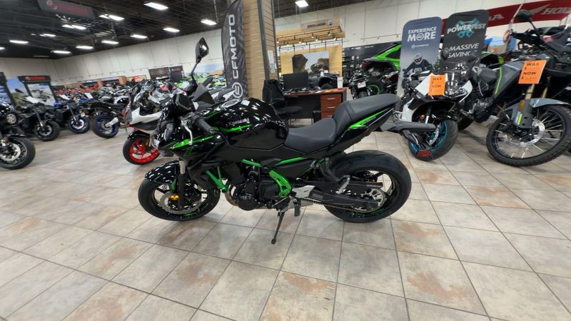 New 2025 Kawasaki Z650 ABS Image 6