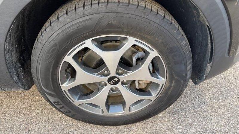 Used 2020 Kia Telluride EXImage 9