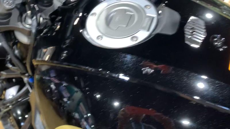 Used 2025 Yamaha XSR700 Image 7