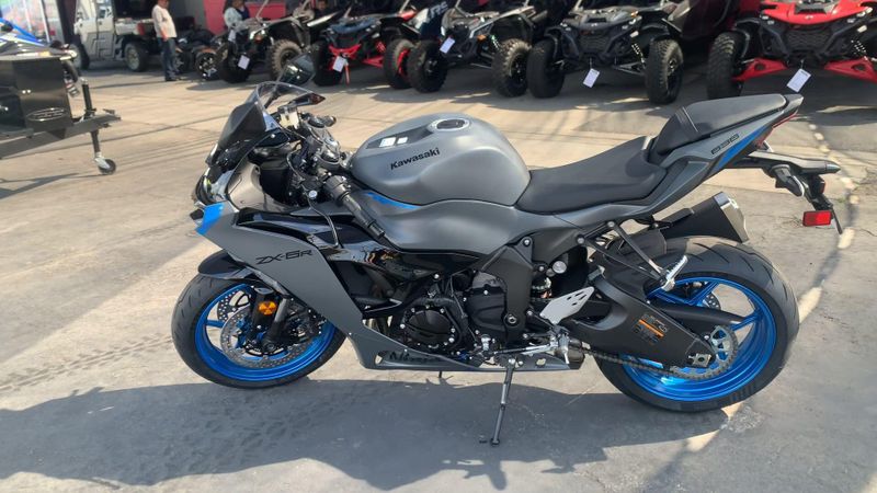 New 2026 Kawasaki NINJA ZX-6R Image 9