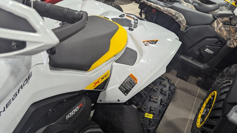 2024 CAN-AM ATV REN XXC 1000R GY 24Image 12