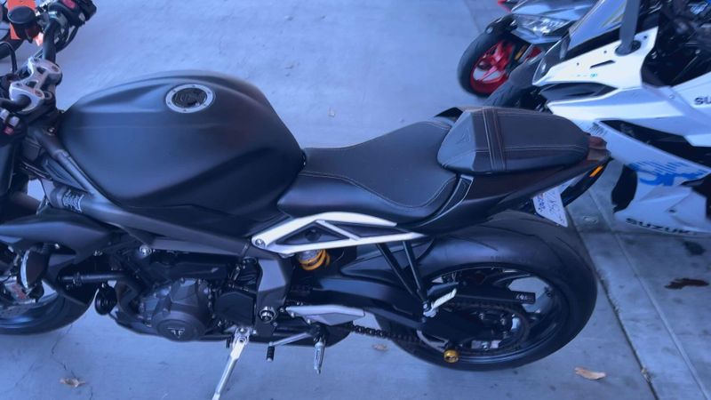 Used 2020 Triumph STREET TRIPLE RS Image 2