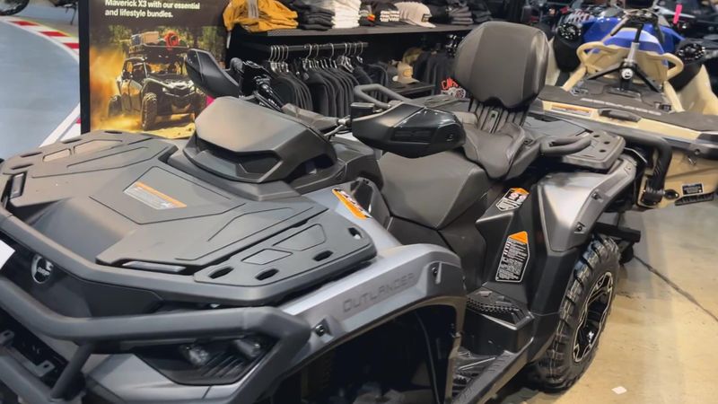 New 2026 Can-Am OUTLANDER MAX XT 1000R Image 9