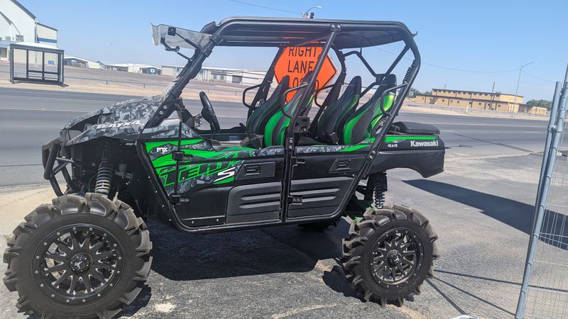 2023 Kawasaki TERYX4 S LEImage 2