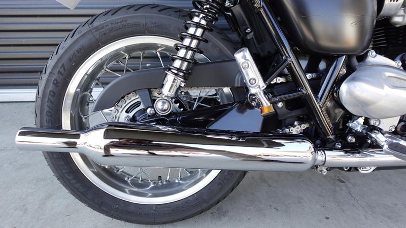 New 2025 Triumph Bonneville T120 