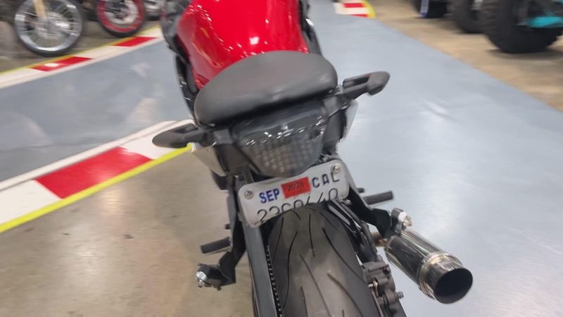 Used 2015 Yamaha FZ6R CA Image 3