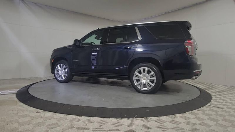 2024 Chevrolet Tahoe High Country photo 3