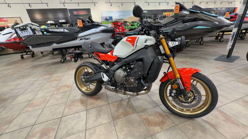 New 2026 Yamaha XSR900 Image 2