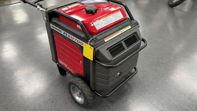 New 2026 Honda EU7000IS Image 7