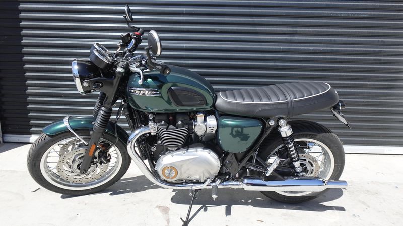 New 2025 Triumph Bonneville T120 Elvis Edition Euro 5a 