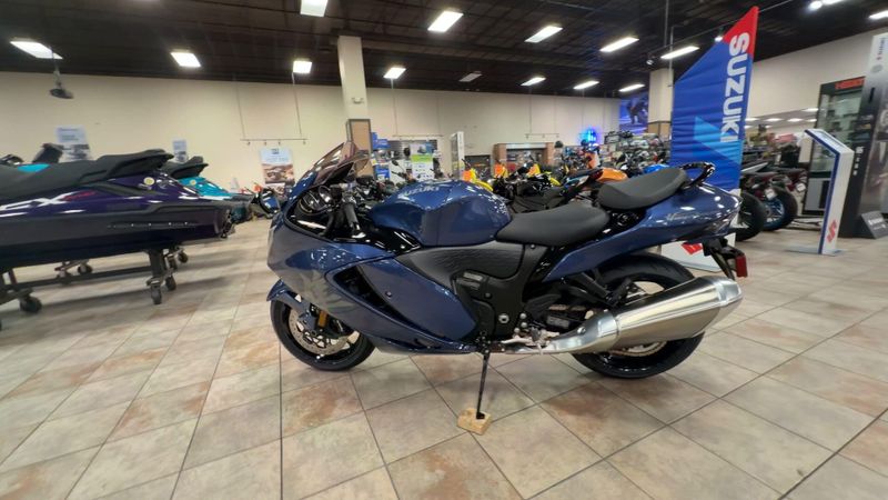 New 2027 Suzuki Hayabusa Image 6