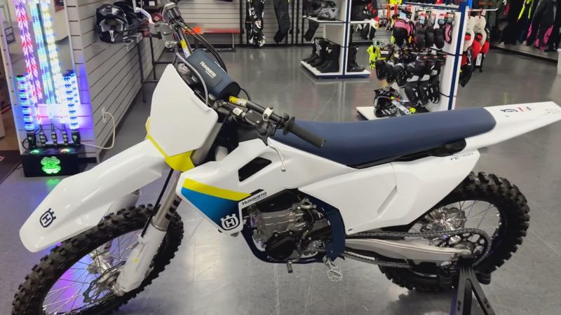New 2025 Husqvarna FC 450 Image 9
