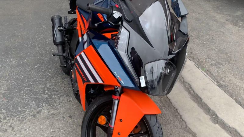 New 2024 KTM RC 390 Image 6