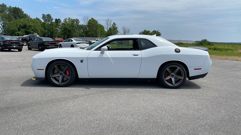 2023 Dodge Challenger SRT8 Hellcat photo 3
