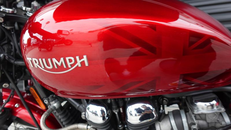 Used 2010 Triumph Thruxton EFI 900 CUSTOM 
