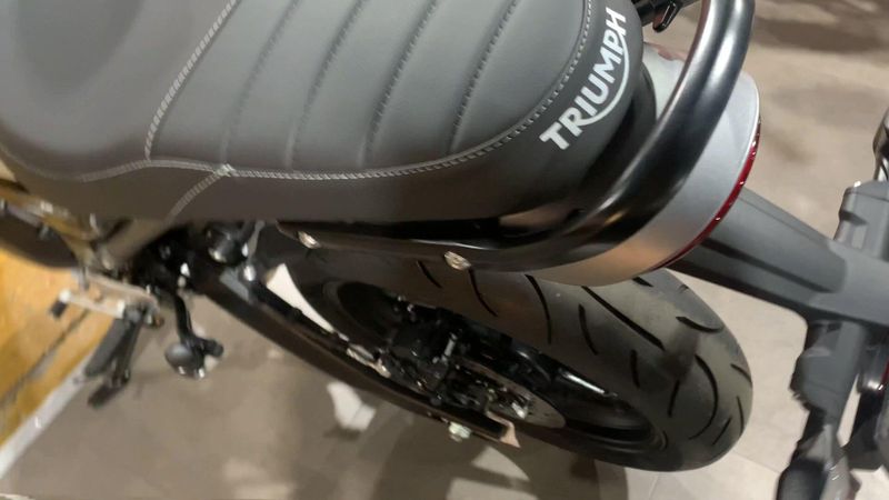 New 2025 Triumph SPEED 400 Image 8