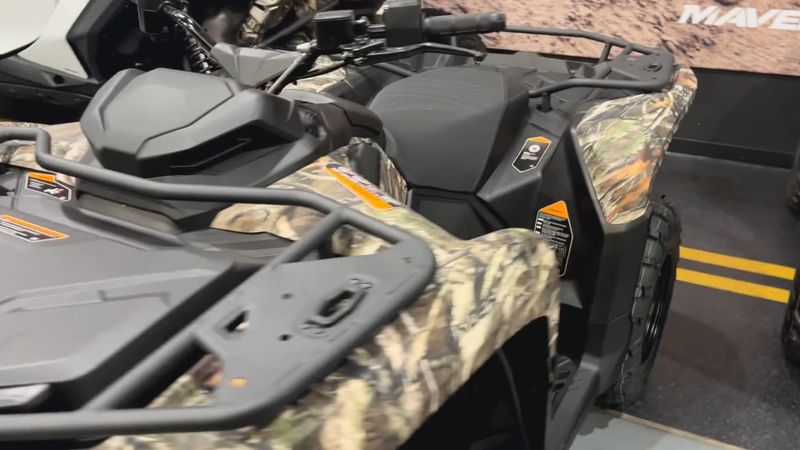New 2026 Can-Am OUTLANDER DPS 700 Image 2