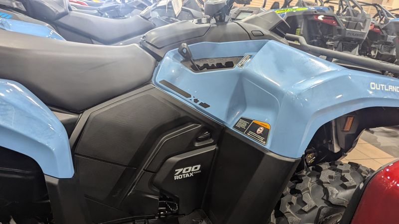 2025 CAN-AM OUTLANDER XT 700 SCANDI BLUE in a SCANDI BLUE exterior color. Family PowerSports (877) 886-1997 familypowersports.com 