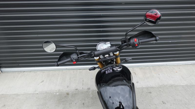 2024 Triumph Scrambler 400 X 