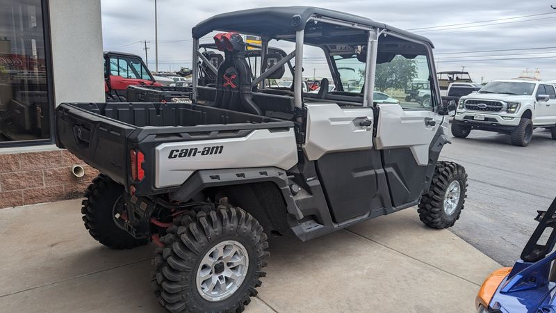 2024 Can-Am DEFENDER MAX XMR 65 HD10 GY 24Image 4