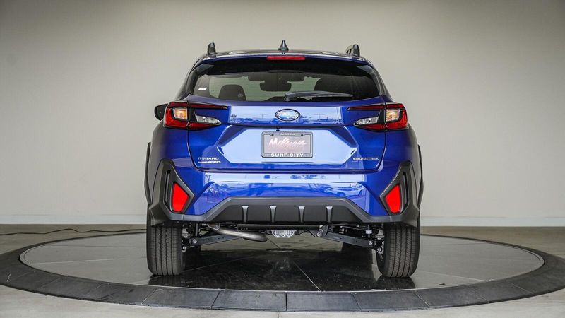 New 2025 Subaru Crosstrek PremiumImage 3