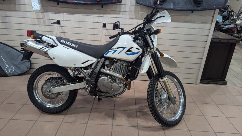 2025 Suzuki DR 650SImage 1