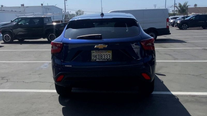 Used 2024 Chevrolet Trax LSImage 8