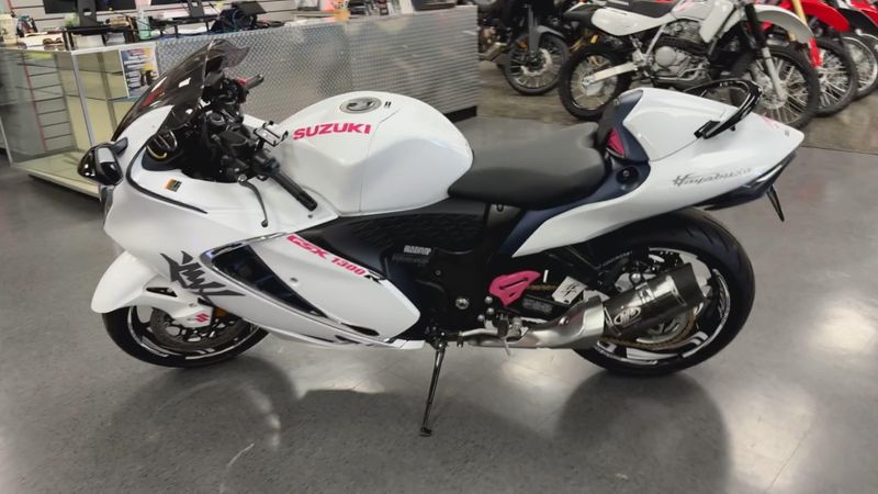 Used 2022 Suzuki Hayabusa 1340 Image 9