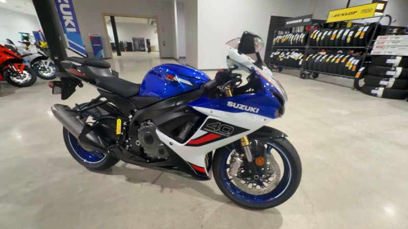 New 2026 Suzuki GSX-R750Z 40TH ANNIVERSARY EDITION Image 2