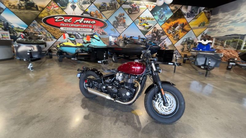 2022 Triumph Bobber Image 9